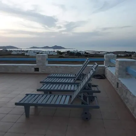 Ninemia Mjf Villa Naousa (Paros)